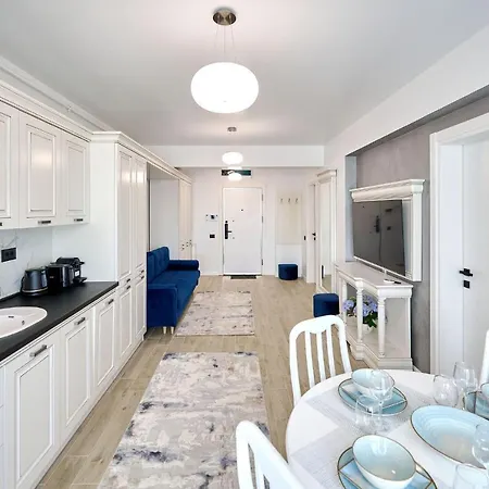 Sea Breeze In Infinity - Parking Apartament Mamaia